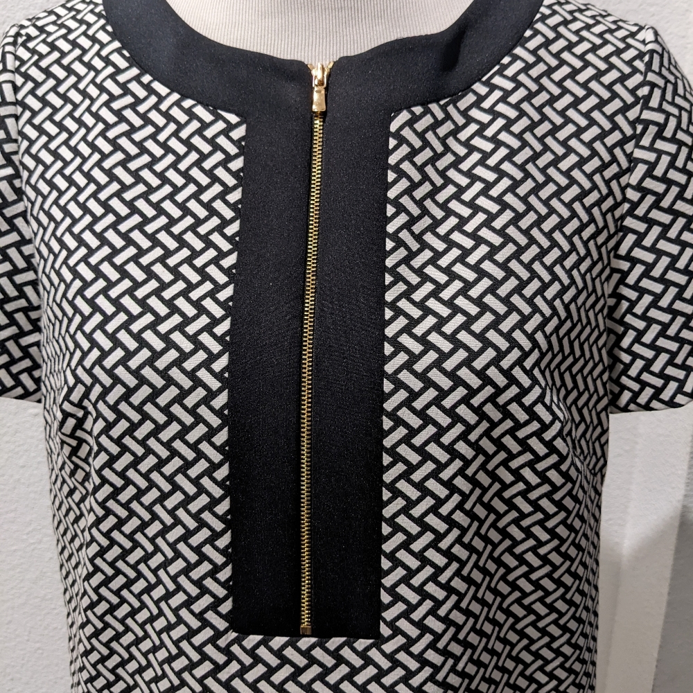 Tahari/Arthur S. Levine Dress - Picture 2 of 5